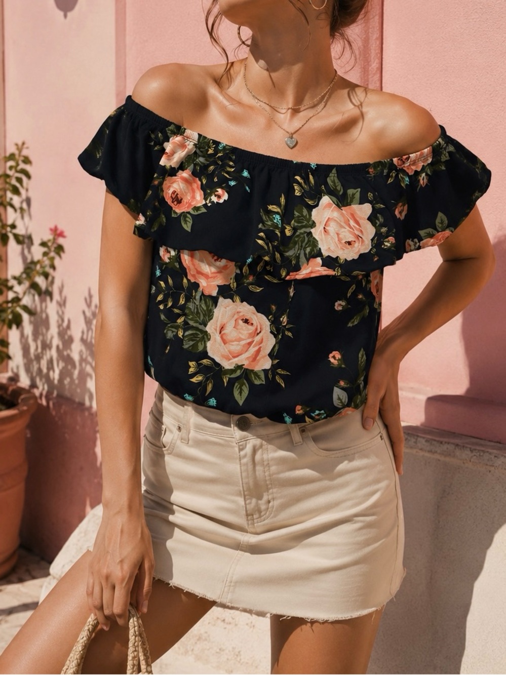 A'Gaci Navy Floral Off-the-Shoulder Crop Top - Size Medium